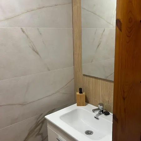 Cozy Duplex Les Rotes * דניה